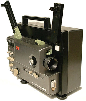 【８ミリカメラ】ELMO SOUND 6000AF Elmo 6000AF Auto Focus Super 8 Camera - CameraCrate.com